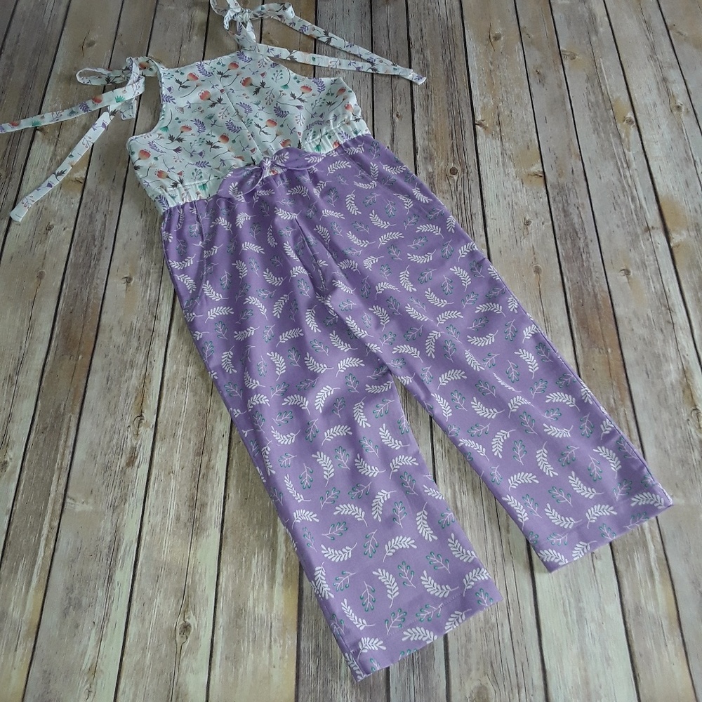 Lavender Romper size 4/5 - Picture 1 of 4